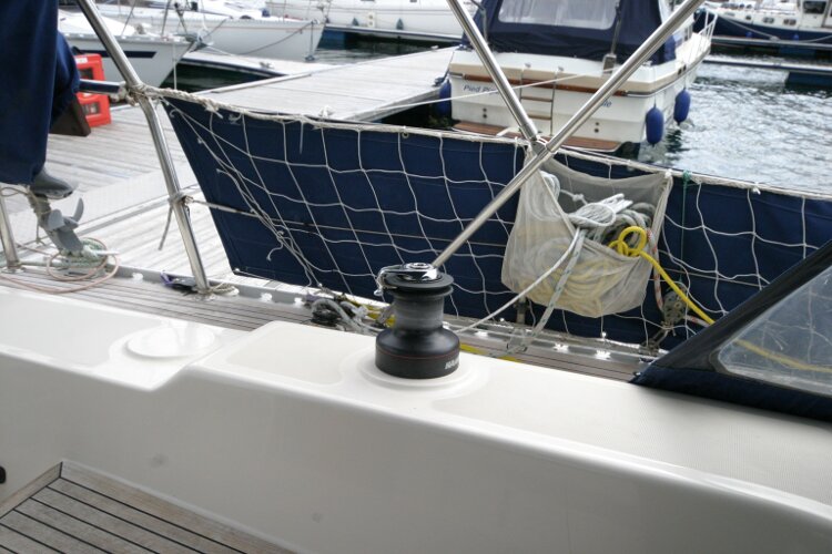 Hanse 411for sale Port winch - self tailing