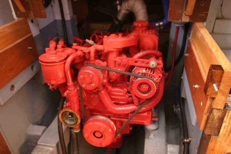 Colvic Springtide 25for sale Engine - Pristine condition