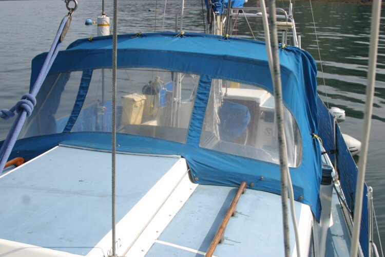 Westerly Renownfor sale Coachroof, port side , looking aft - 