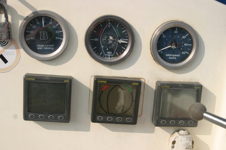 Westerly Renownfor sale Cockpit instruments - 