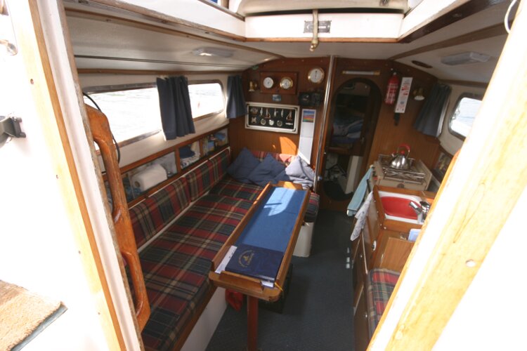 Westerly Renownfor sale Looking into the saloon from the companionway - 