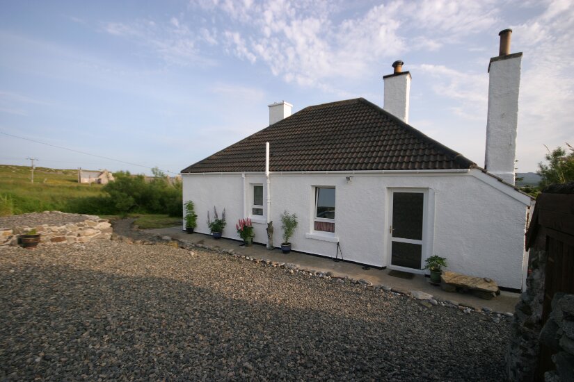 Western Isles Property -  House on the Isle of Lewisfor sale View from drive - 