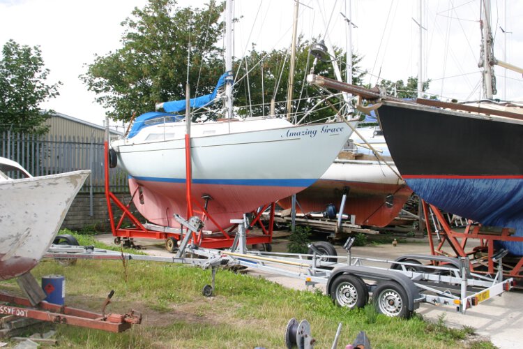 Halmatic 30for sale She is lying ashore - 