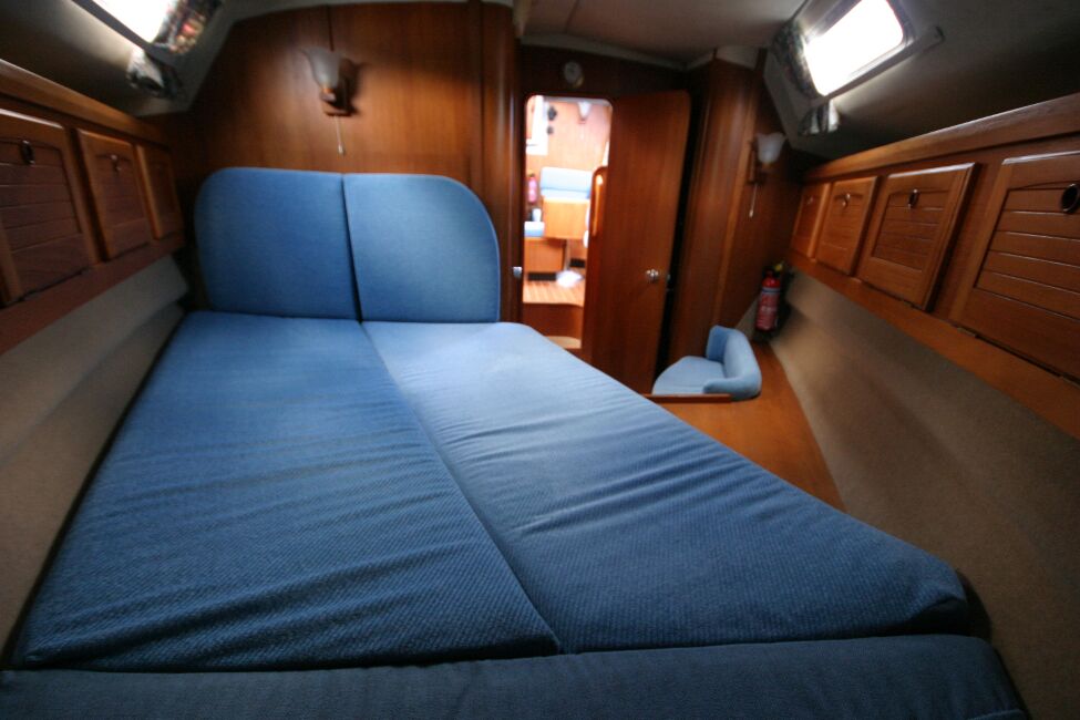Westerly Riviera 35 MkIIfor sale Forward Cabin - View aft from double berth