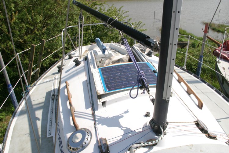 Master Marine Eygthenefor sale Deck view - Note the solar panel