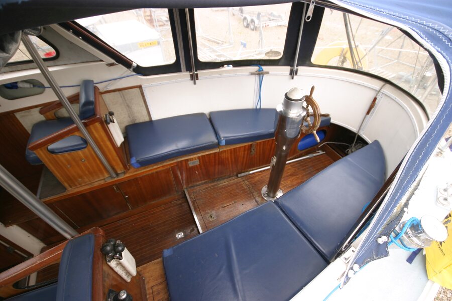 Finnsailer 35ft Motor Sailerfor sale Cockpit, wide angle view - 
