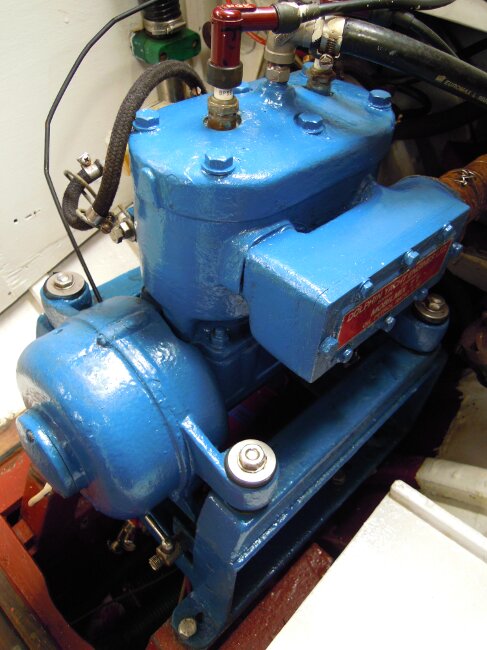 Wooden Classic 29 foot Bermudan Sloopfor sale Engine close up. - Beautifully refurbished.
Owner's photo