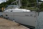 Beneteau Oceanis 361 Clipper Forward Quarter Starboard side